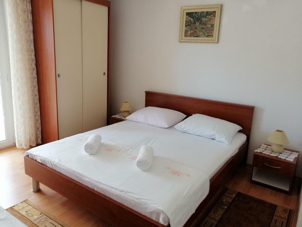 Apartments Emmas Studio สตารีกราด ภายนอก รูปภาพ
